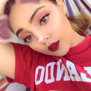 Meet your Posher, Kyla